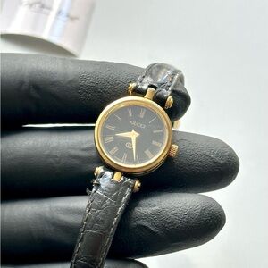 Gucci 2000L Sherry Line Stainless Steel Roman-Dial 22mm Ladies’ Luxury Watch